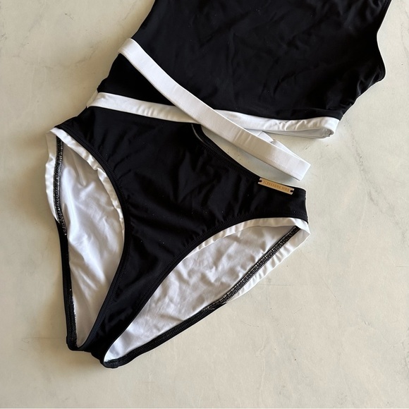 ALEXANDRA MIRO - TATIANA SWIMSUIT - BLACK size XS - Picture 5 of 12